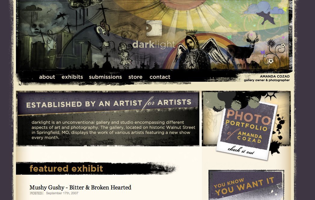 Screenshot of darklightart.com